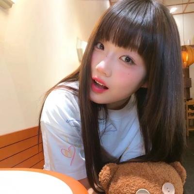 龙月海报
