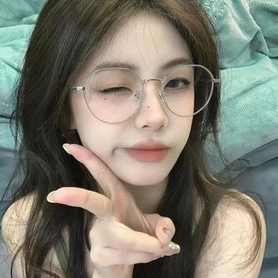 逆转世界的电池少女海报